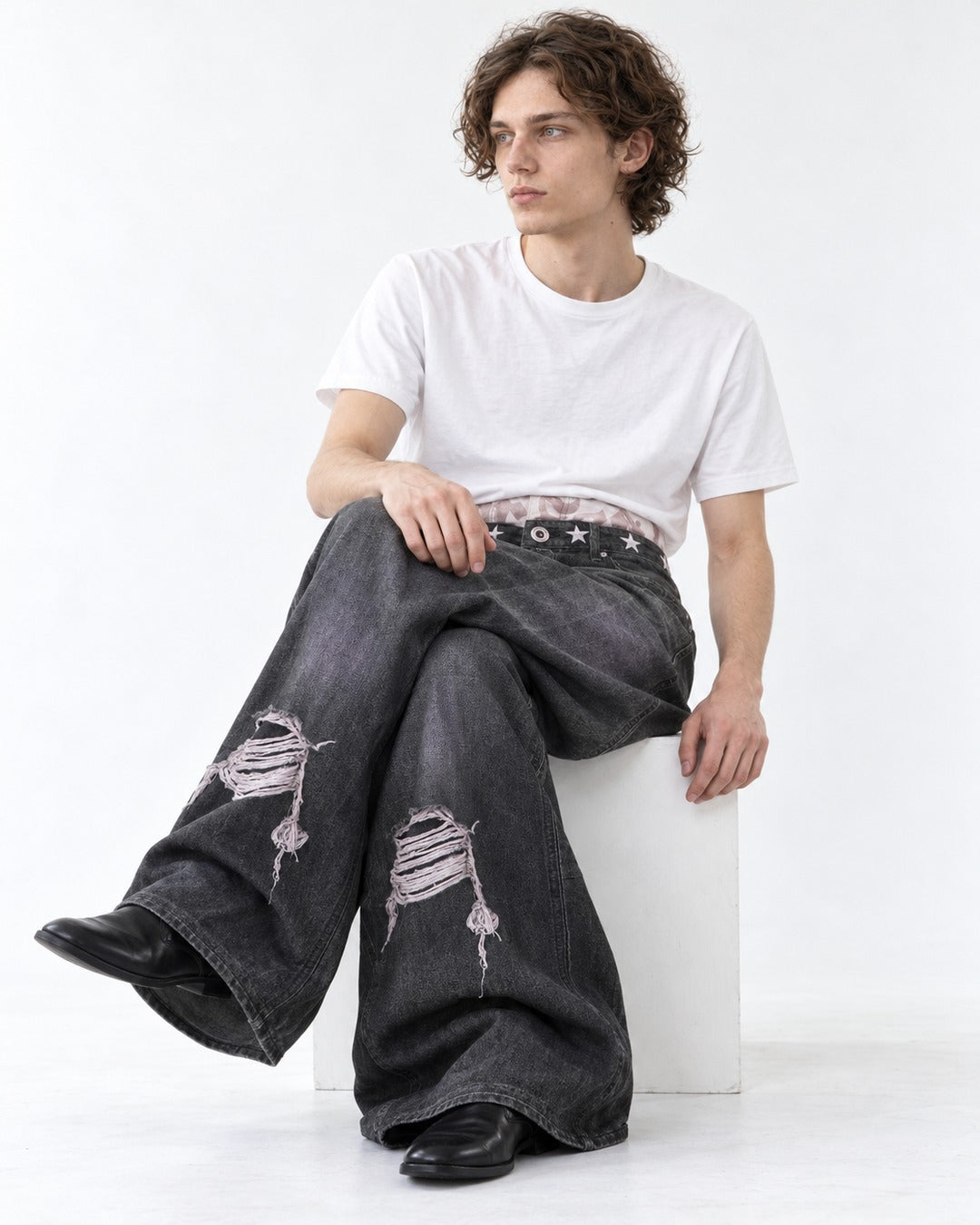 Star-Stud Double Waistband Shredded-Knee Jeans