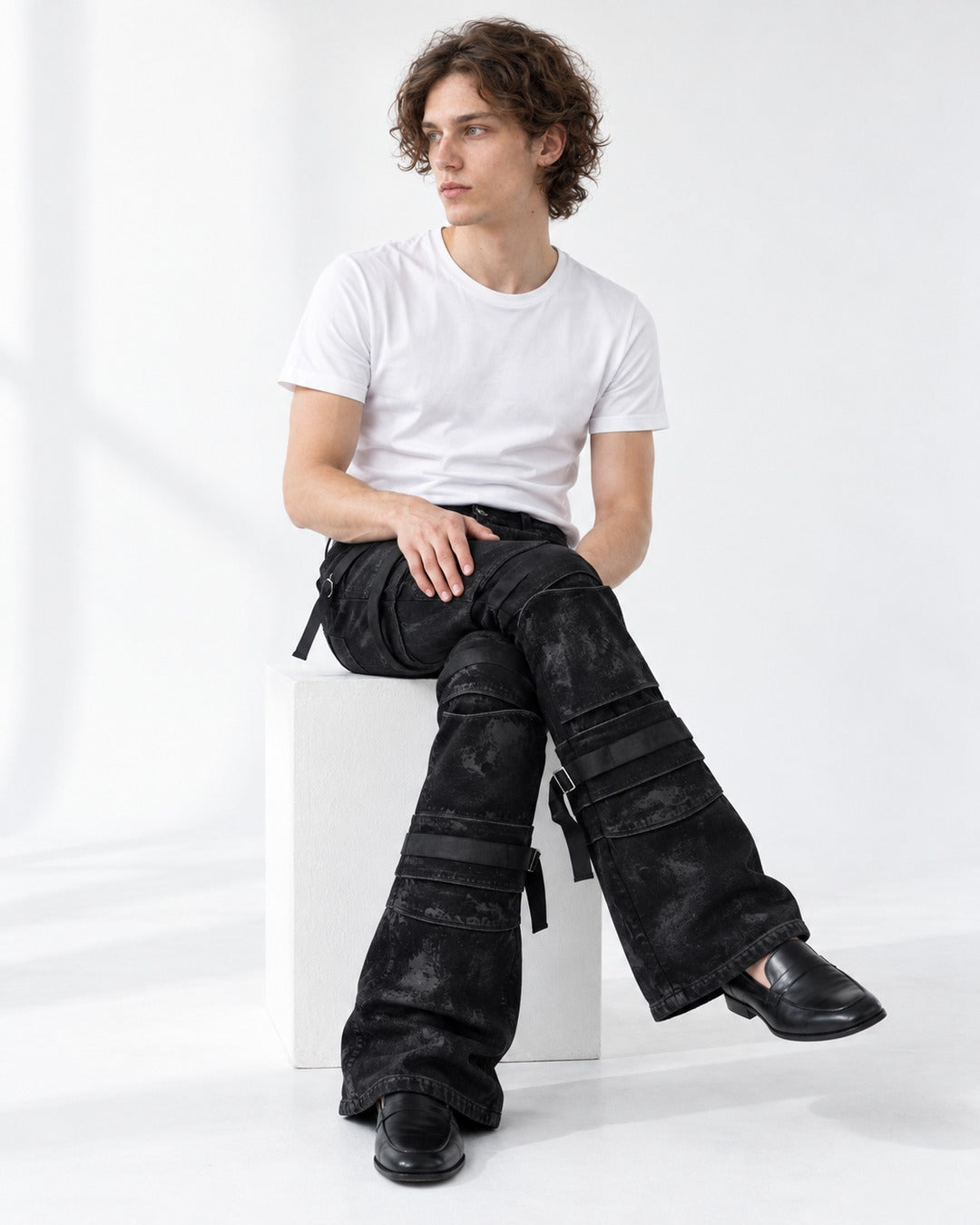 Strap Detail Flared Jeans