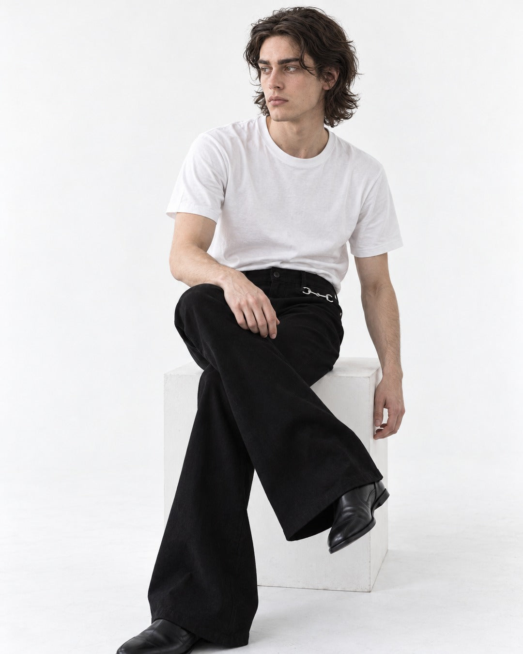 Chain-Link Flared Trousers
