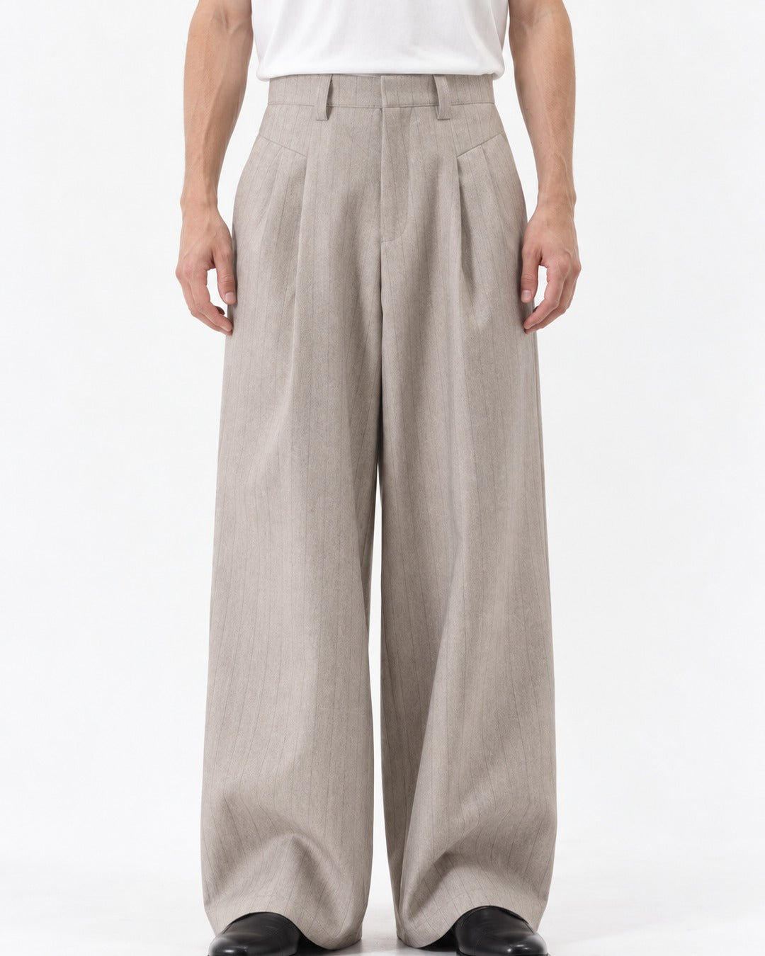 Curved Yoke Wide Trousers