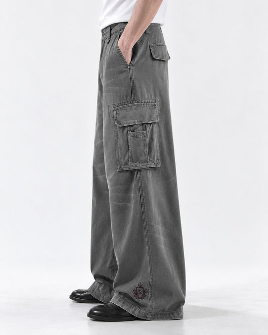 Star-Embroidered Wide-Leg Cargo Jeans