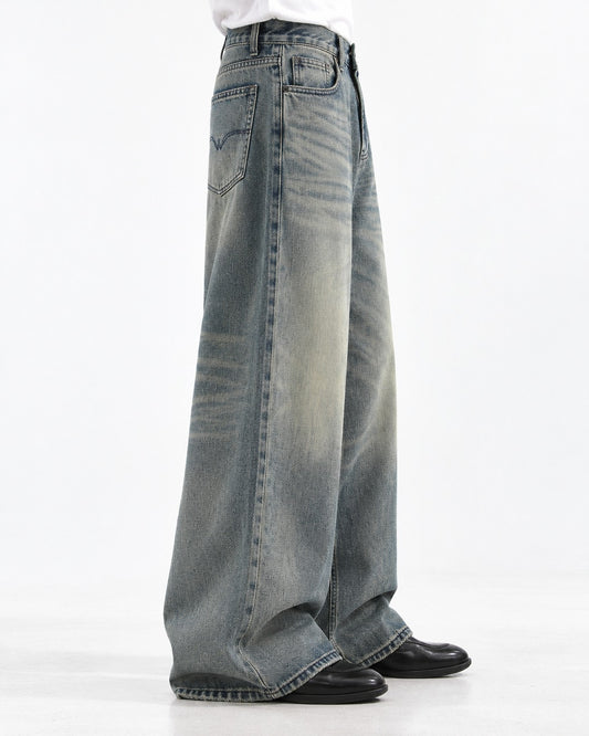 Tonal-Fade Flare Jeans