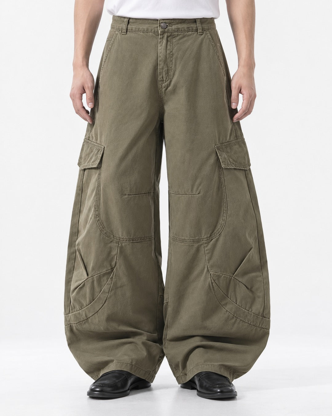 Curved Seam Balloon Cargo Pants