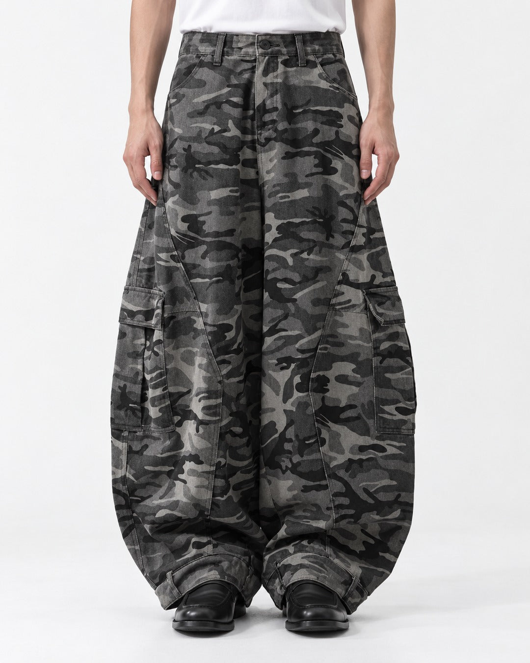 Camouflage Balloon Cargo Pants