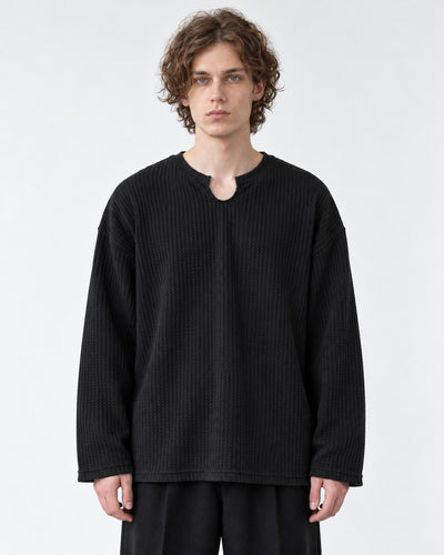 Black Long Sleeves