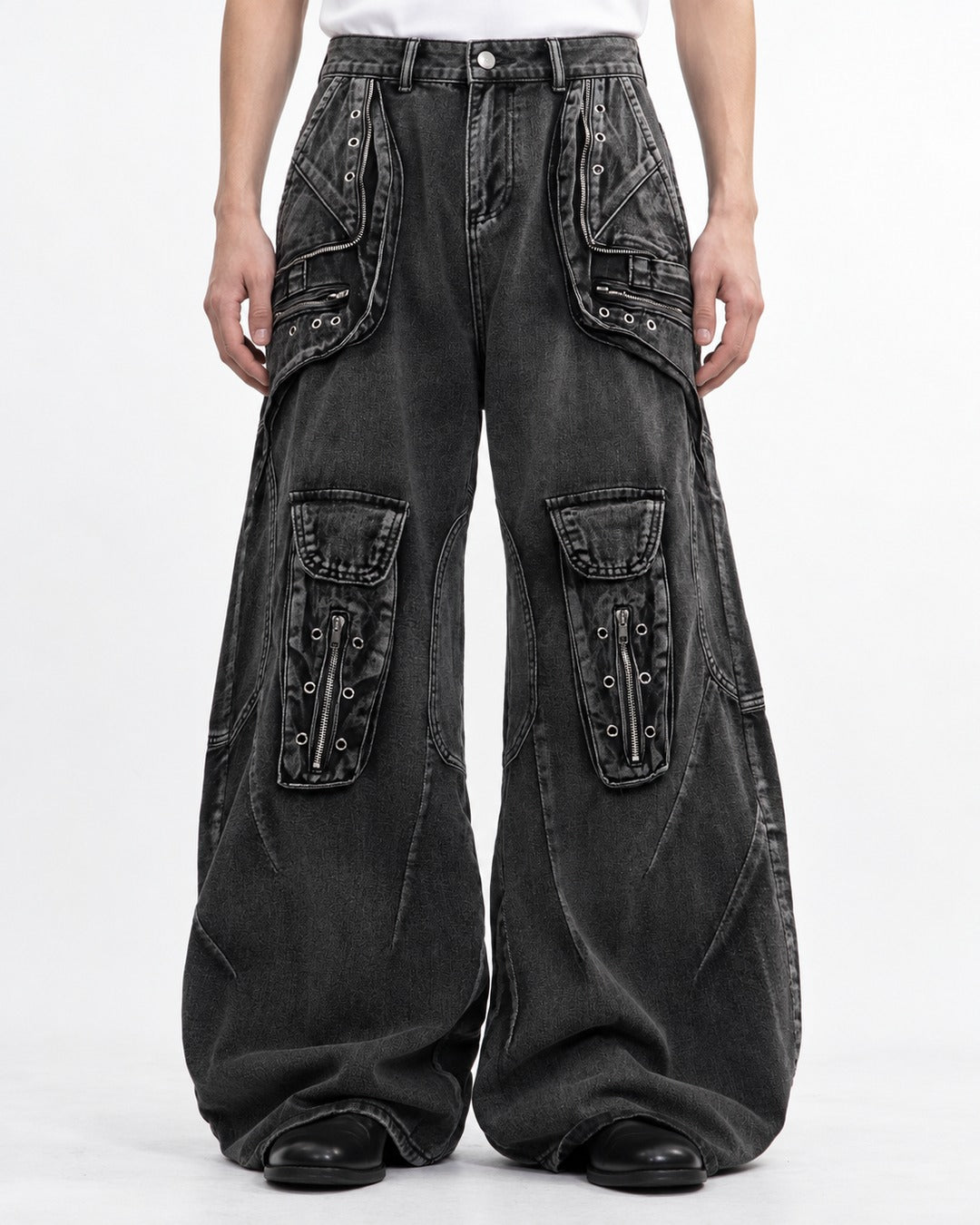 Eyelet Cargo Pocket Wide-Leg Jeans