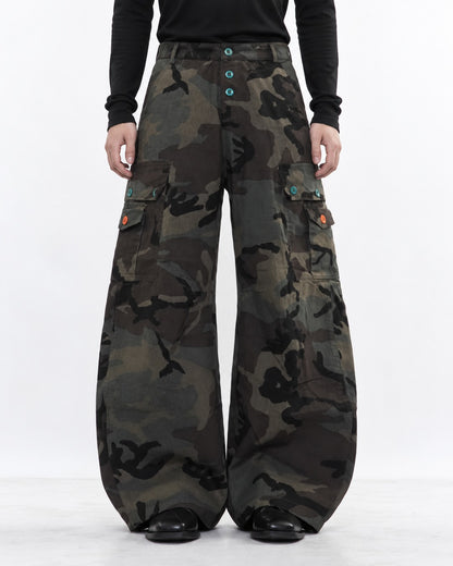 Camouflage Button Balloon-Leg Cargo Pants