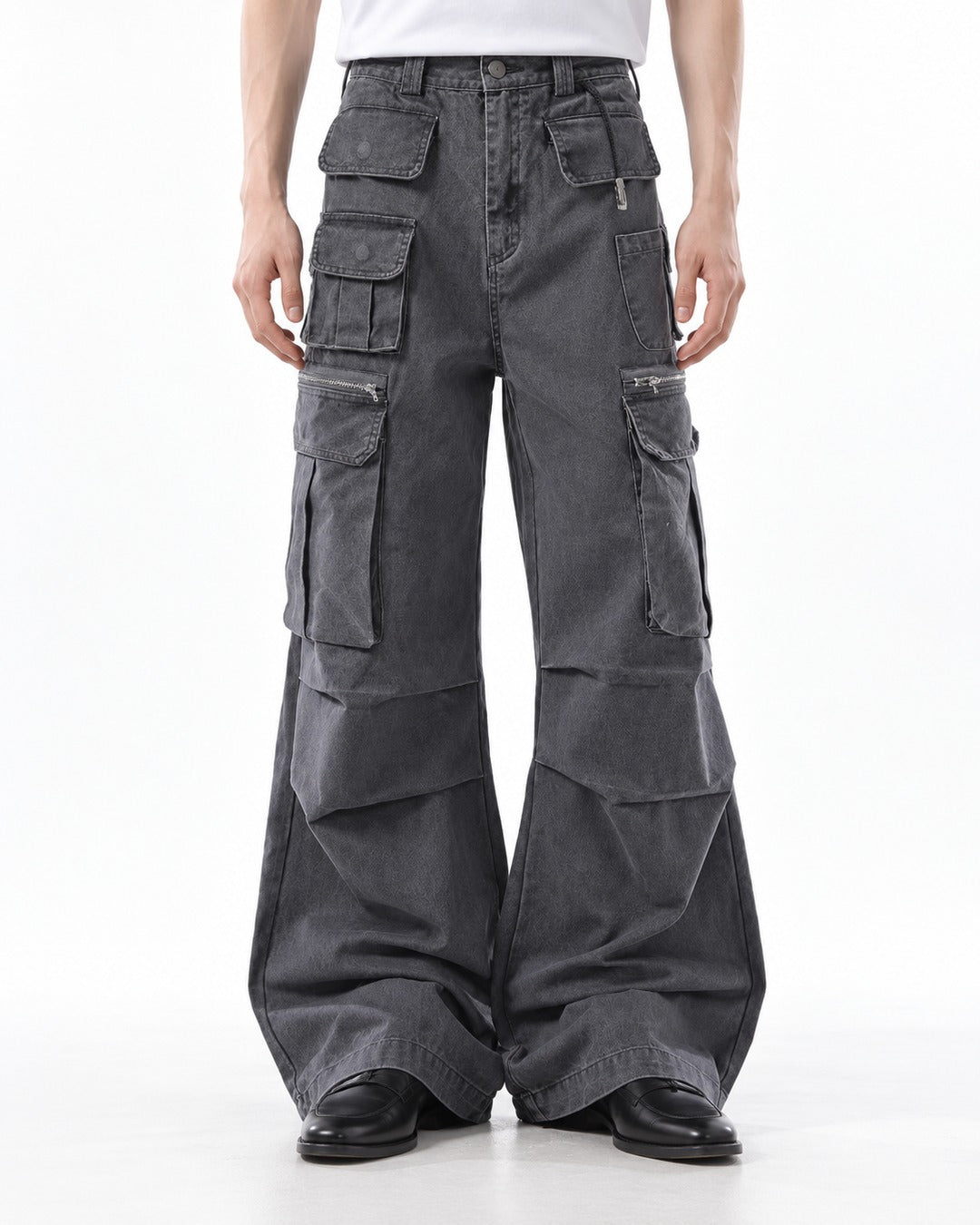 Multi Pocket Pleated Flare Cargo Pants