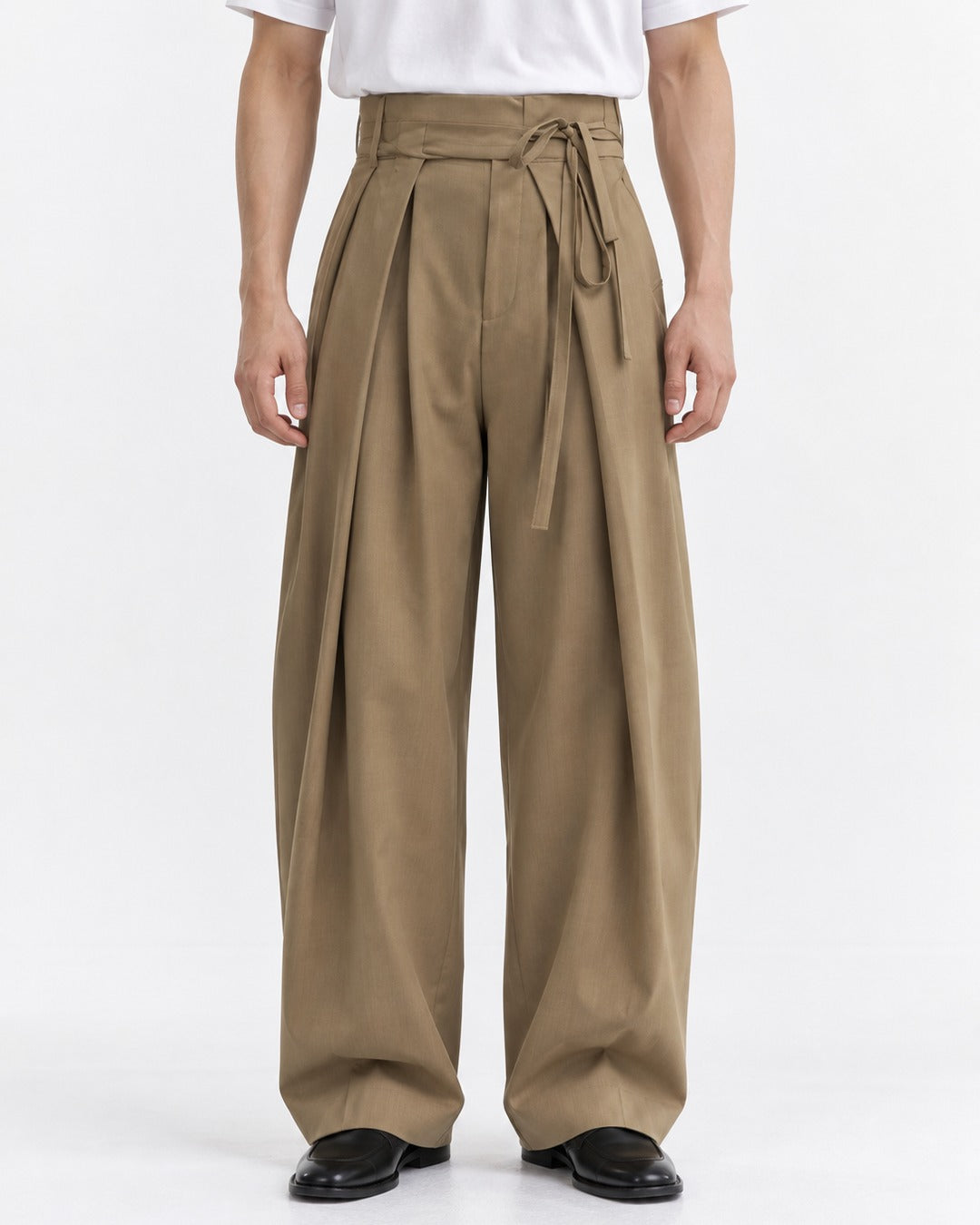 Tie-Waist Pleated Wide Trousers
