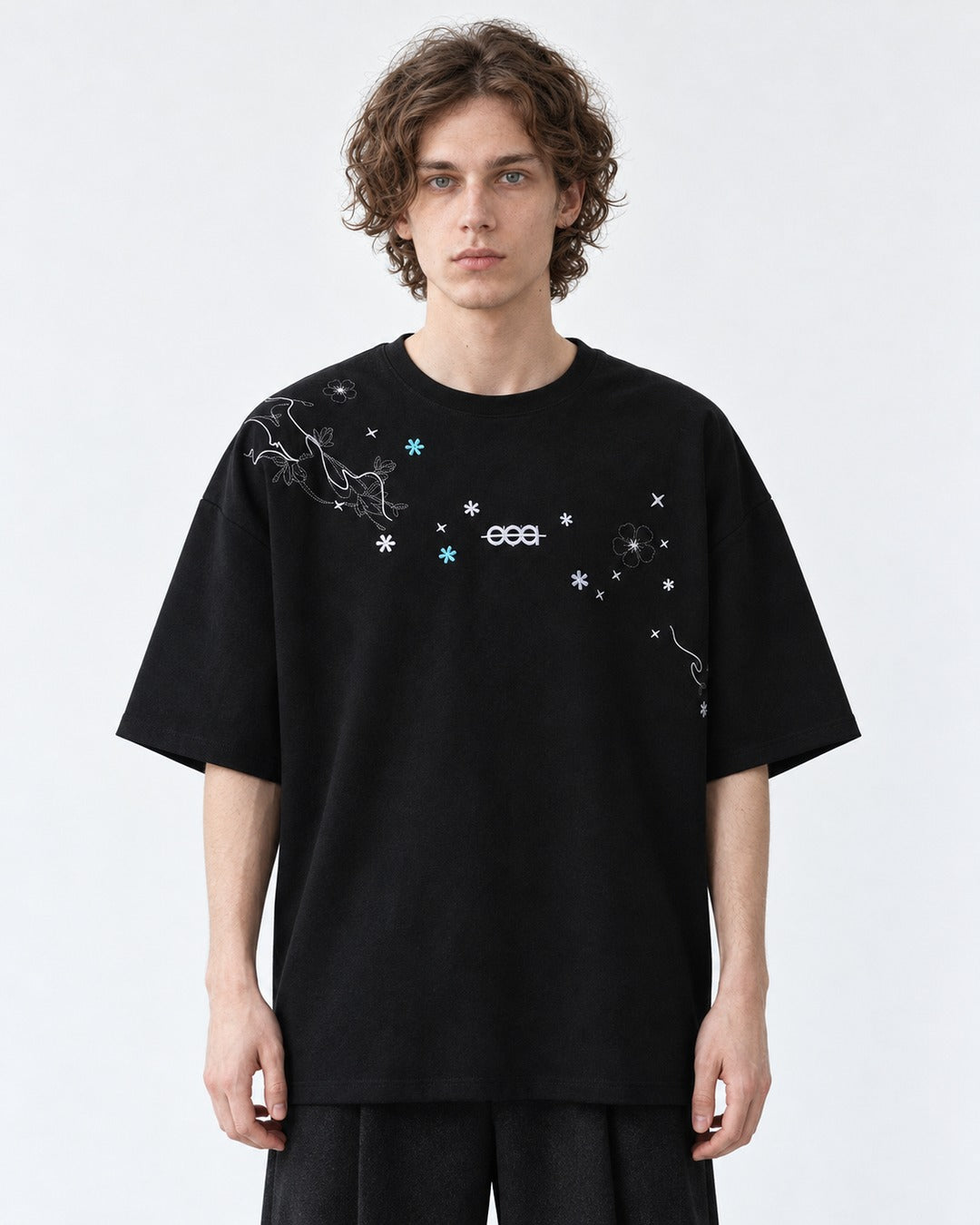 Floral-Embroidered Oversized Tee