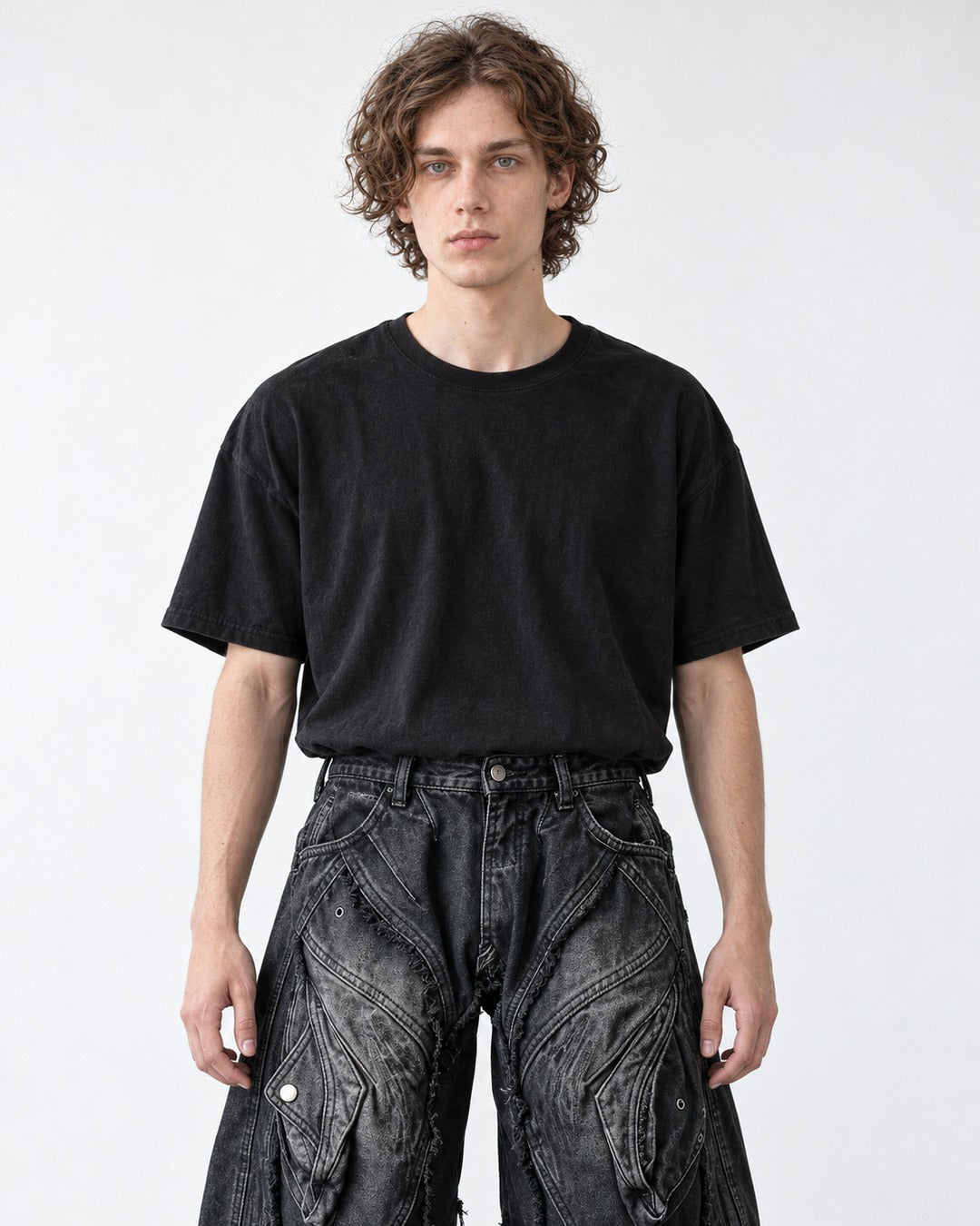 Raw-Edge Curved-Pocket Wide Denim