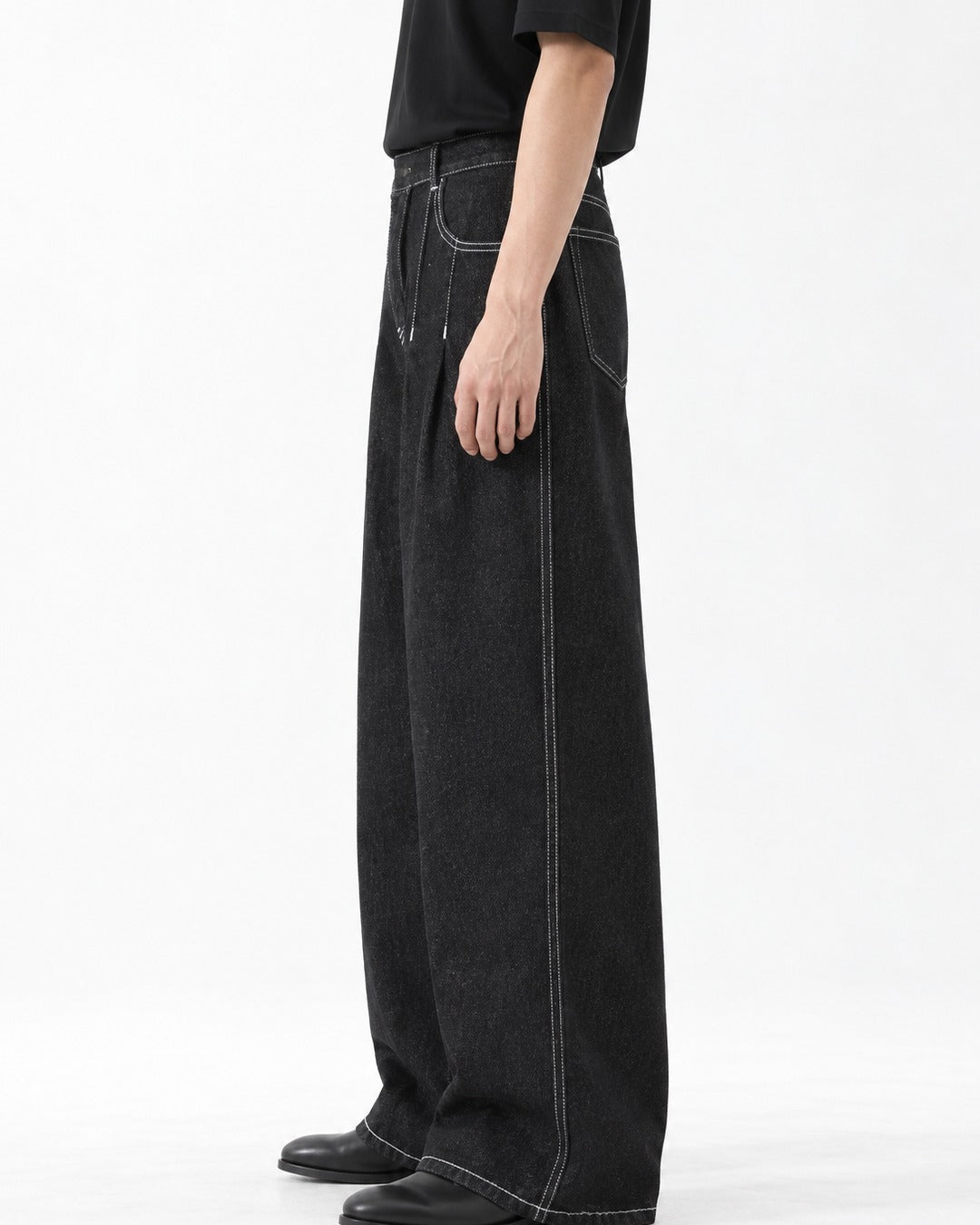 Double-Pleated Wide Denim Pants