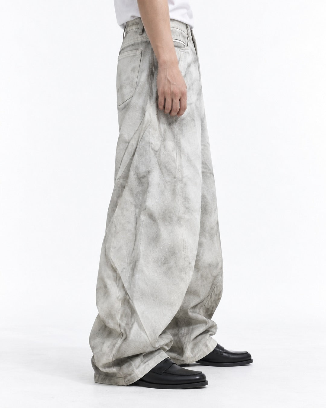 Mud Wash Twisted Seam Wide Jeans