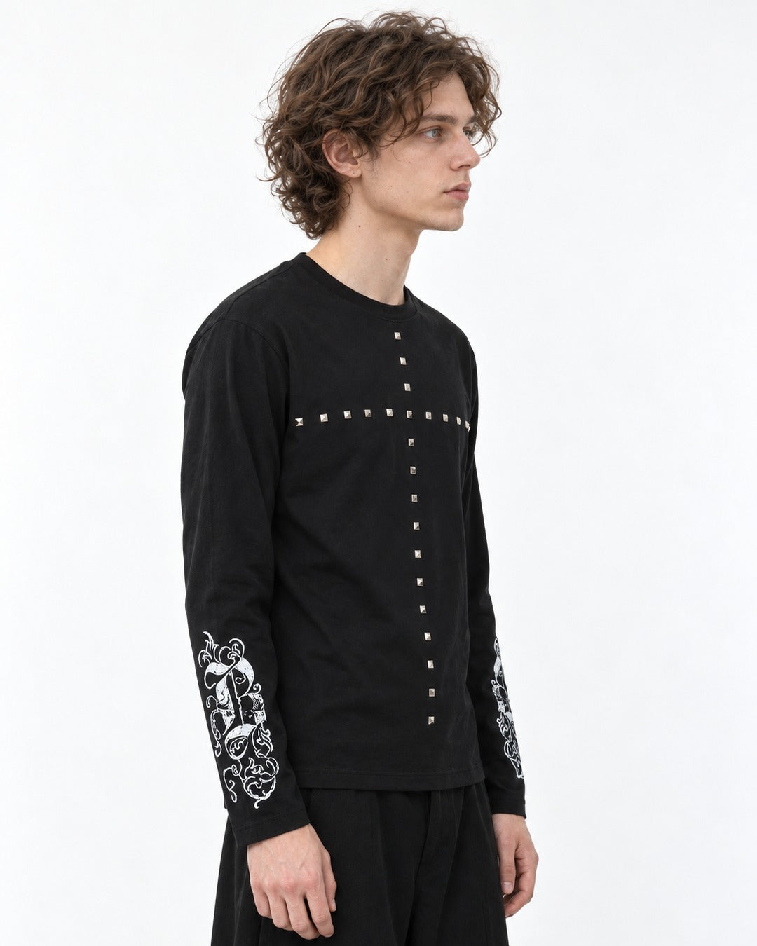 Studded Cross Print Sleeve Long Sleeve Tee
