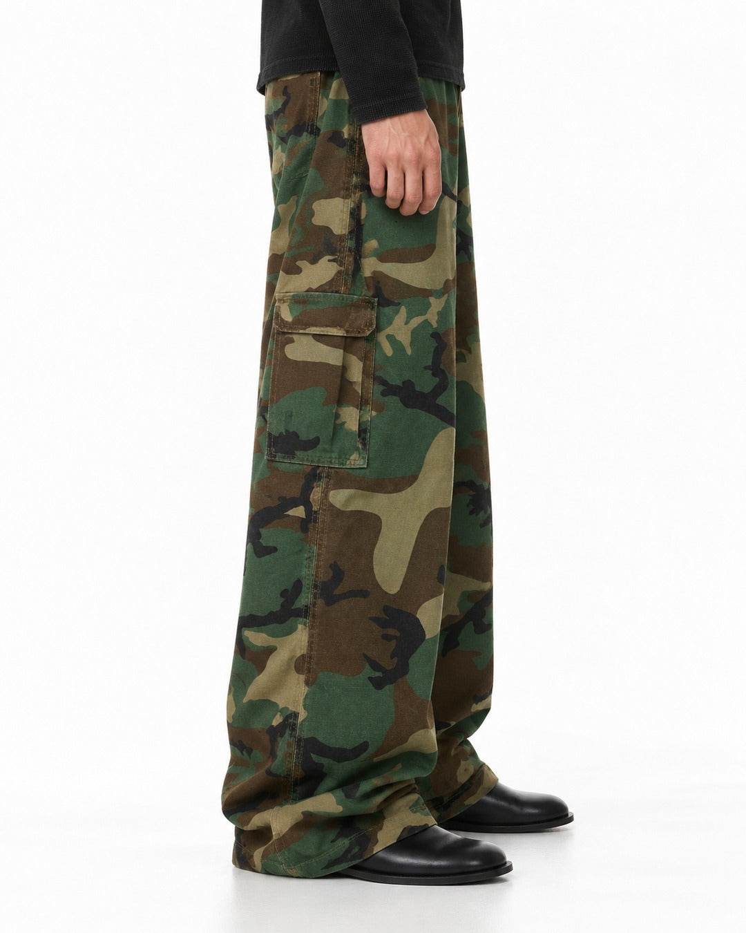 Woodland Camouflage Wide-Leg Cargo Pants