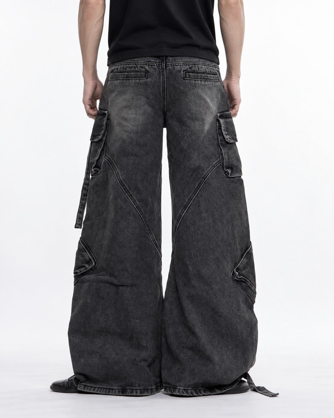 Strap Pocket Washed Wide-Leg Jeans