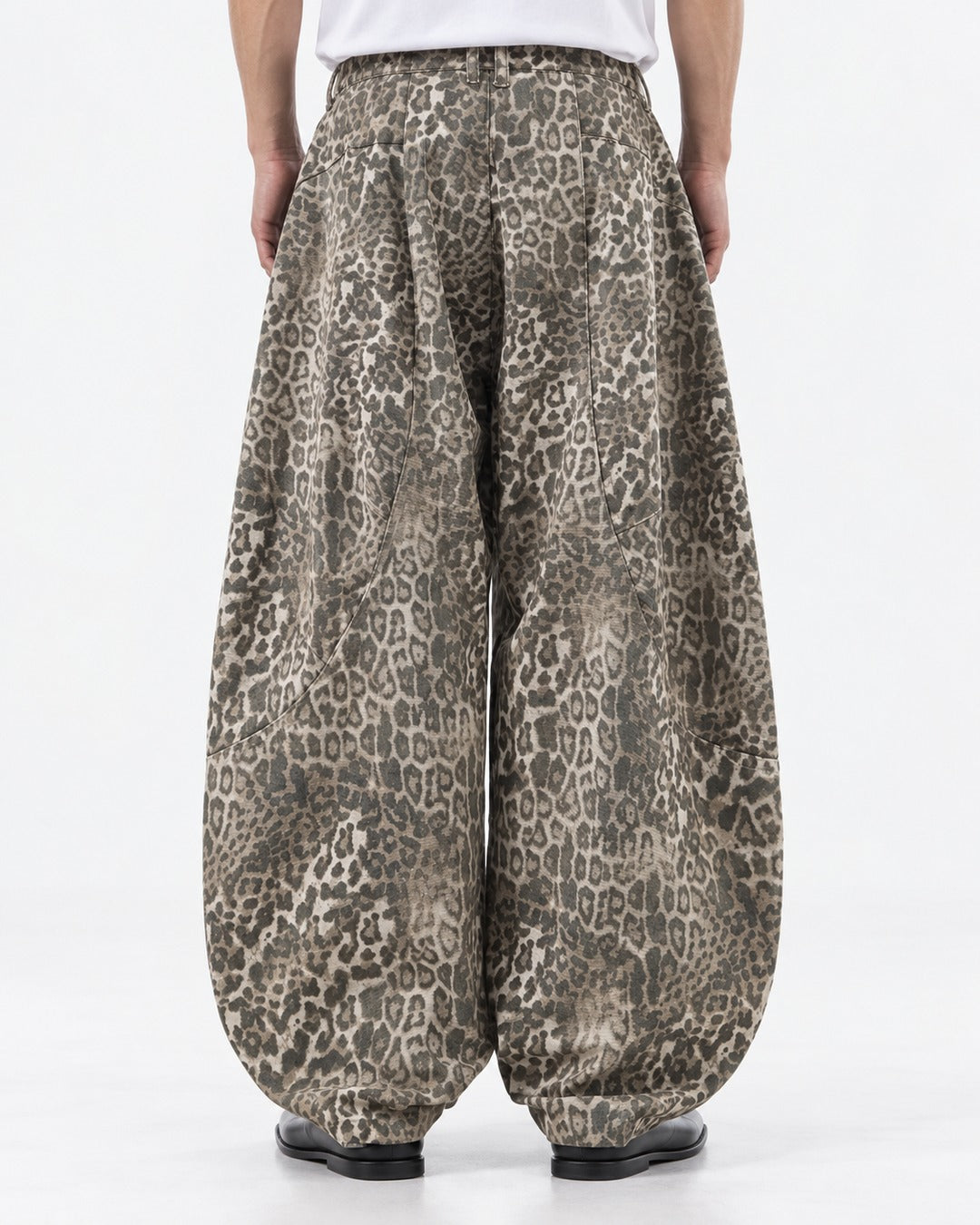 Washed Leopard Barrel Wide-Leg Pants