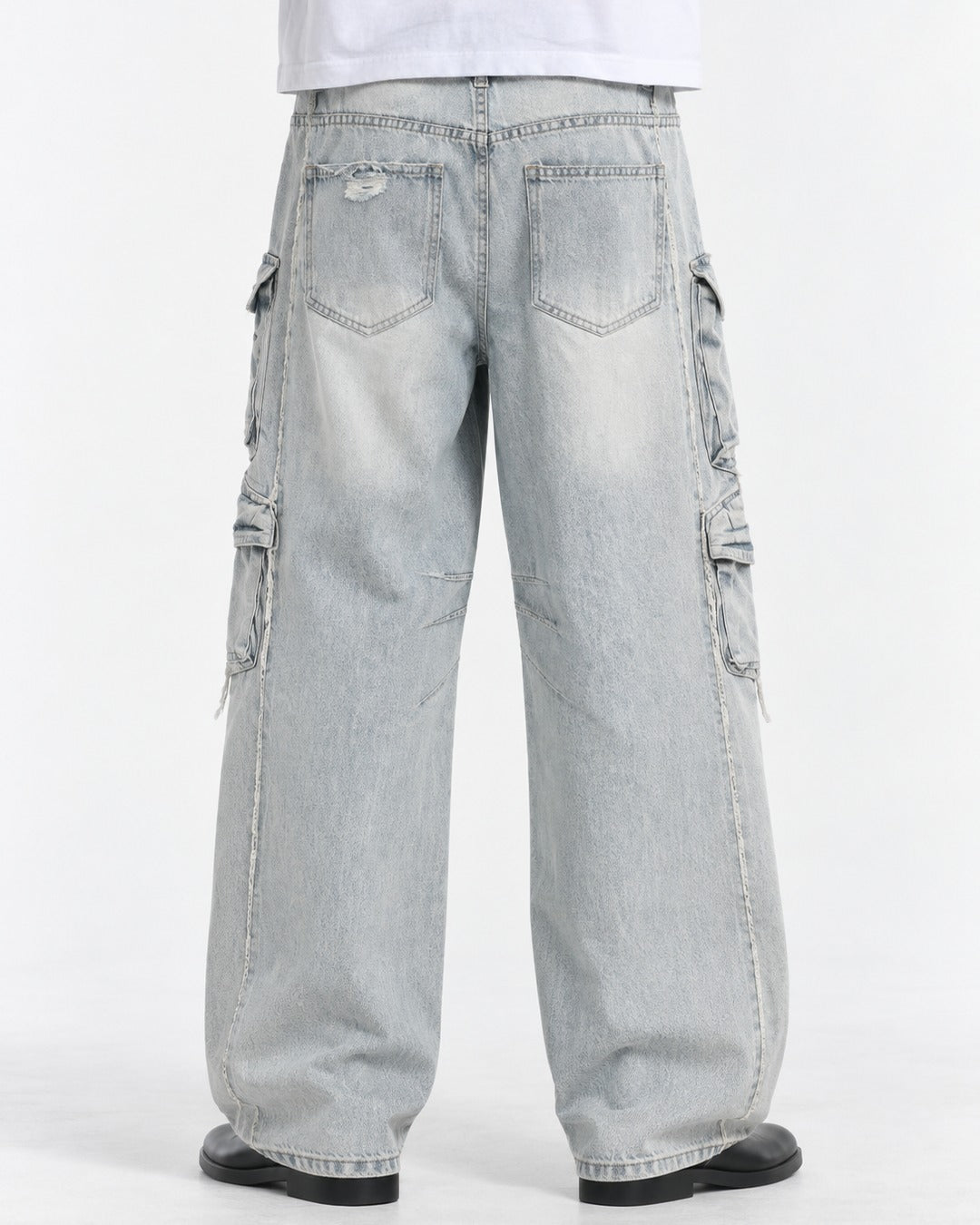 Shredded Multi-Pocket Cargo Jeans