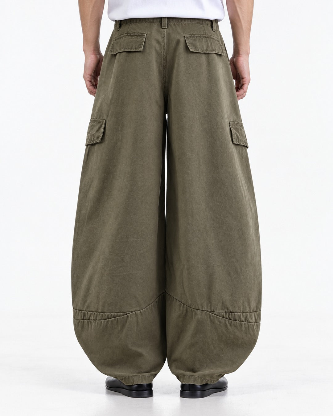 Curved Seam Balloon Cargo Pants