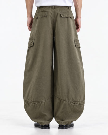 Curved Seam Balloon Cargo Pants
