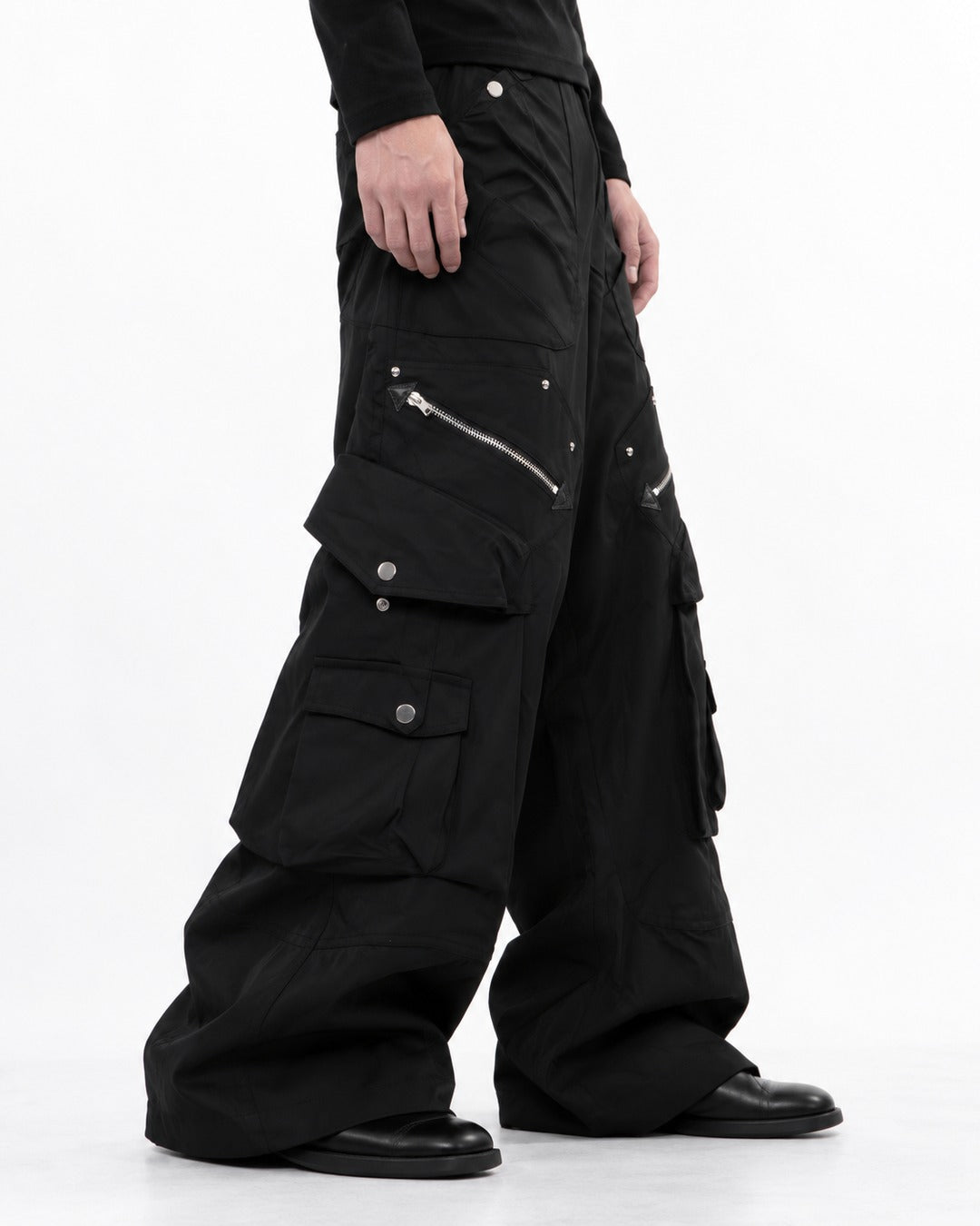 Zip Pocket Wide Cargo Pants