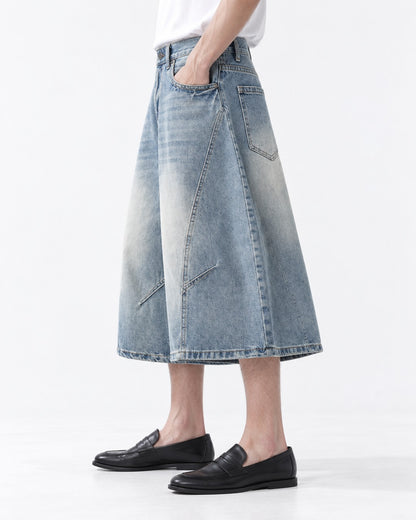 Curved Panel Cropped Denim Pants