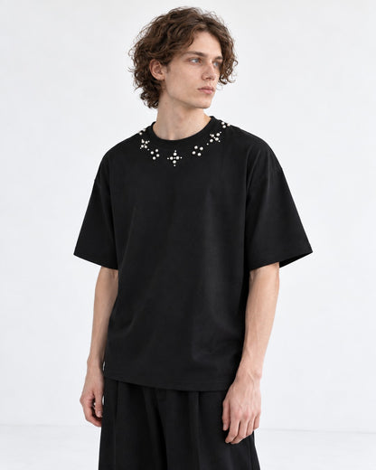 Pearl Flower Neckline T-Shirt