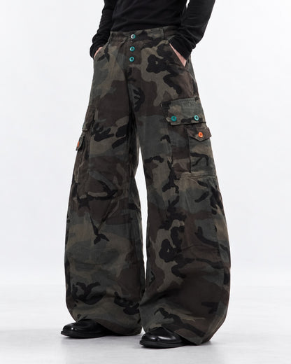 Camouflage Button Balloon-Leg Cargo Pants