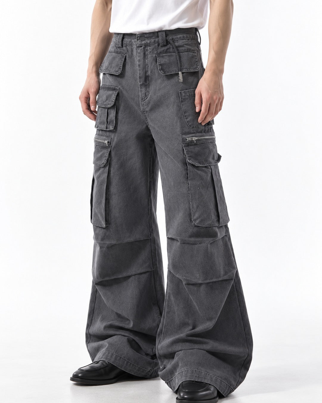 Multi Pocket Pleated Flare Cargo Pants