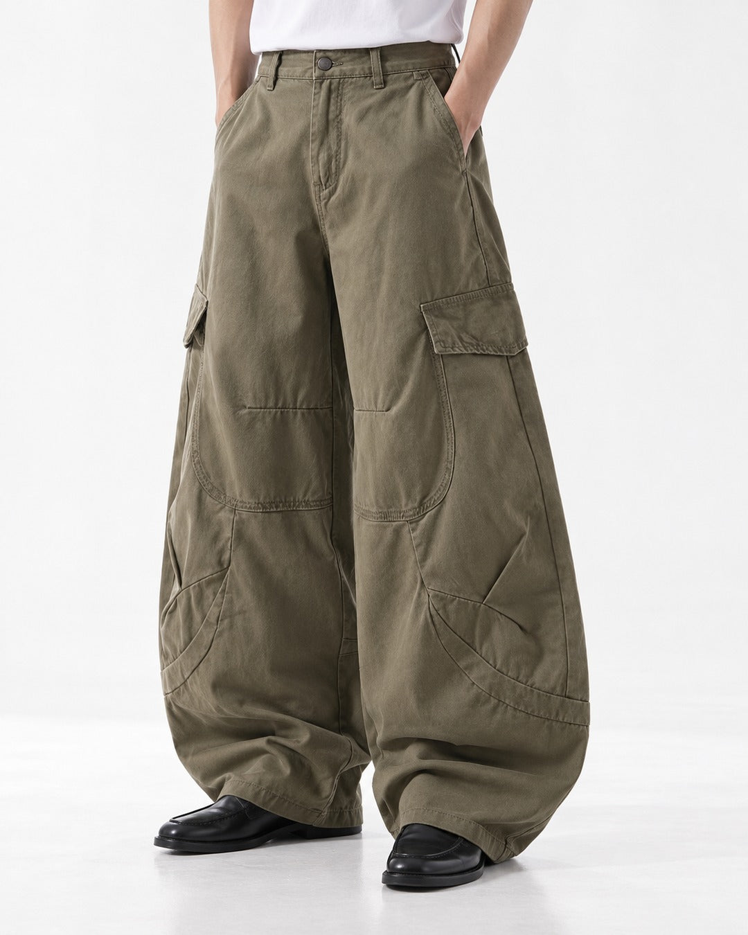 Curved Seam Balloon Cargo Pants
