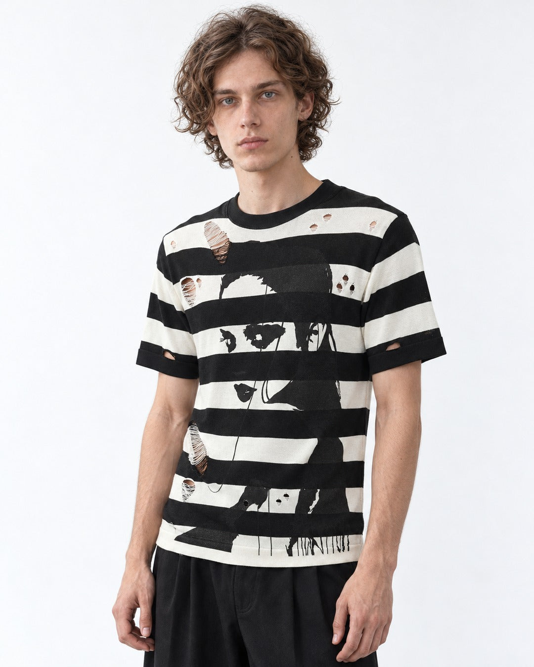 Torn Striped Portrait Print Knit Tee