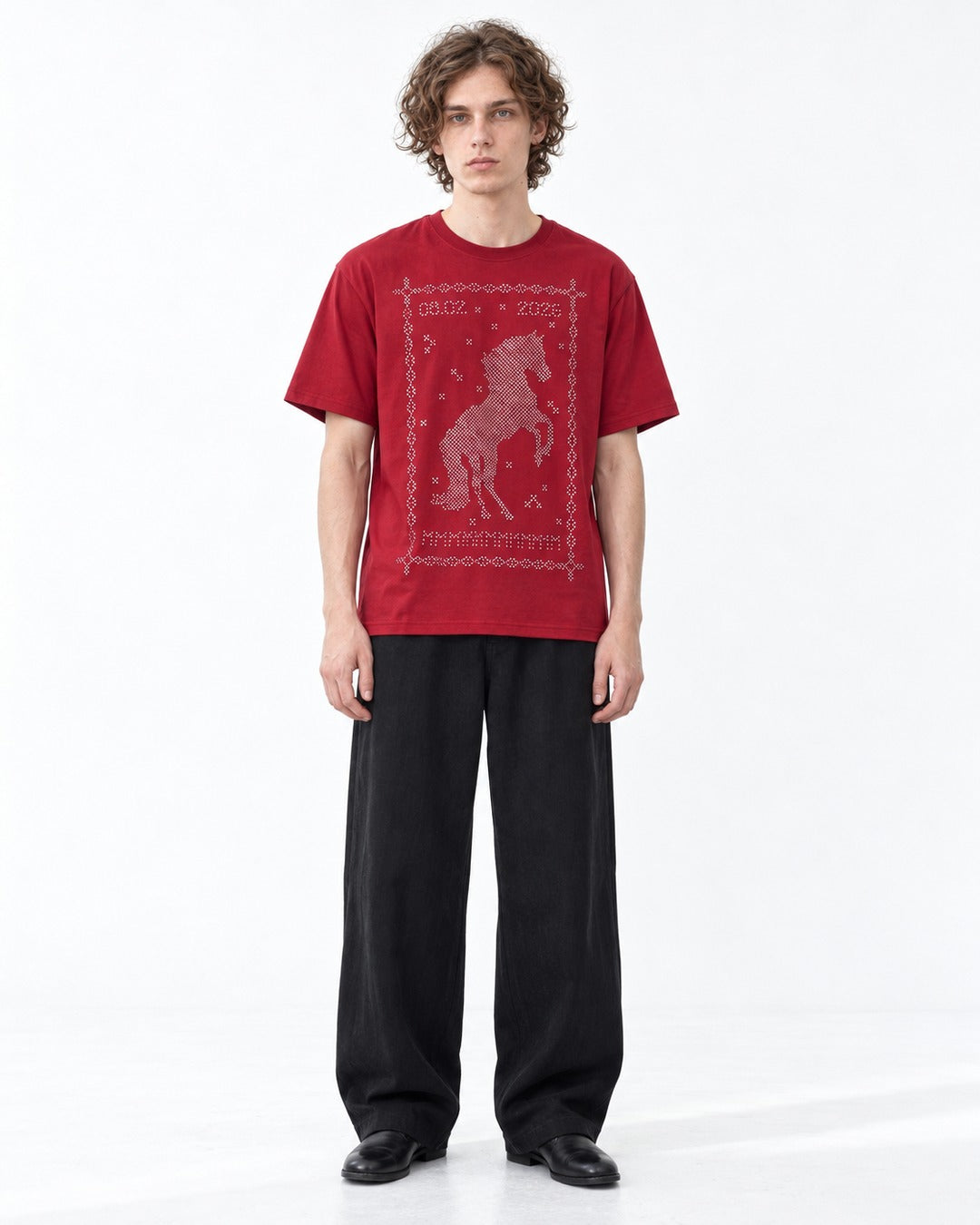 Dotted Horse Graphic Crew Neck T-Shirt