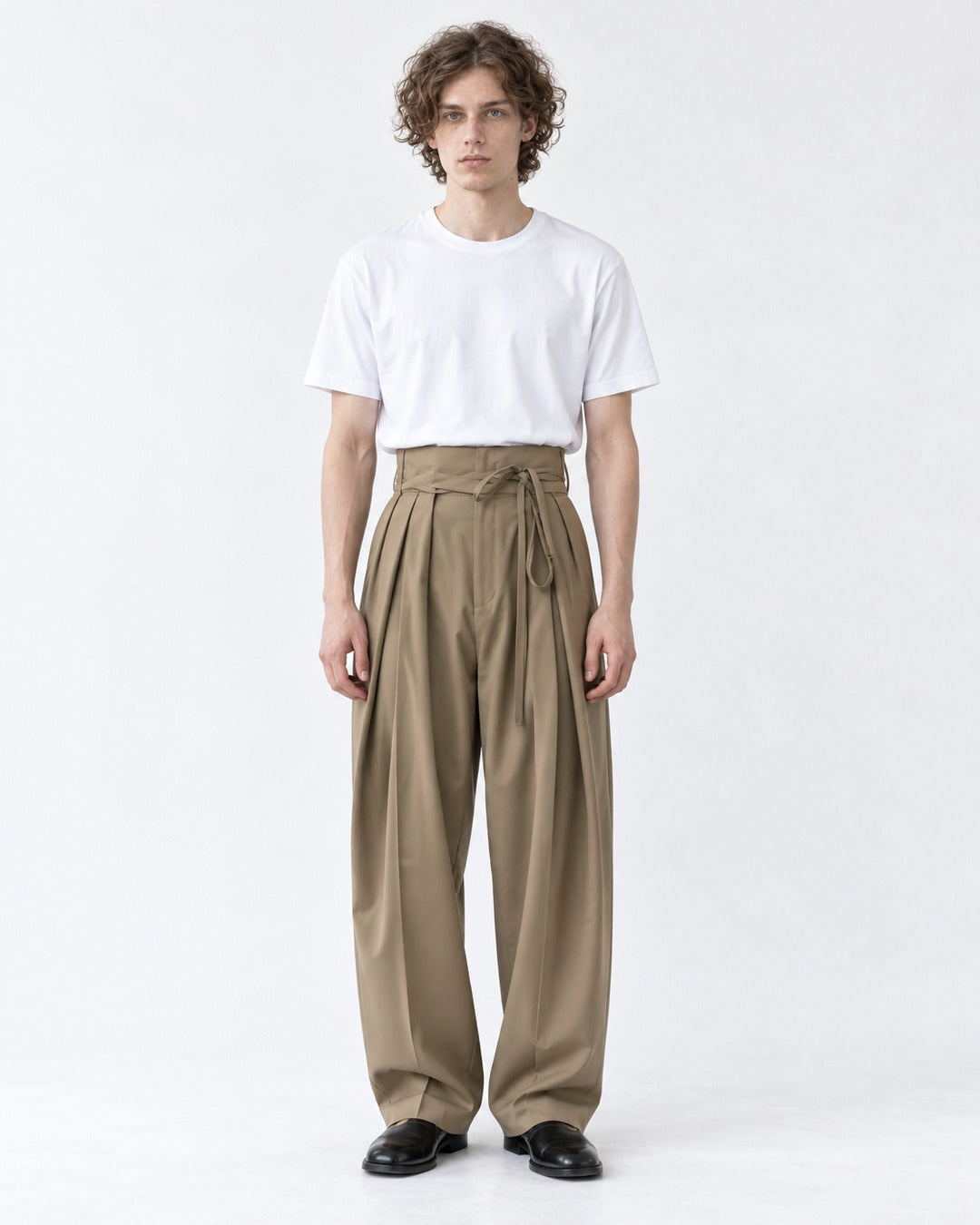 Tie-Waist Pleated Wide Trousers
