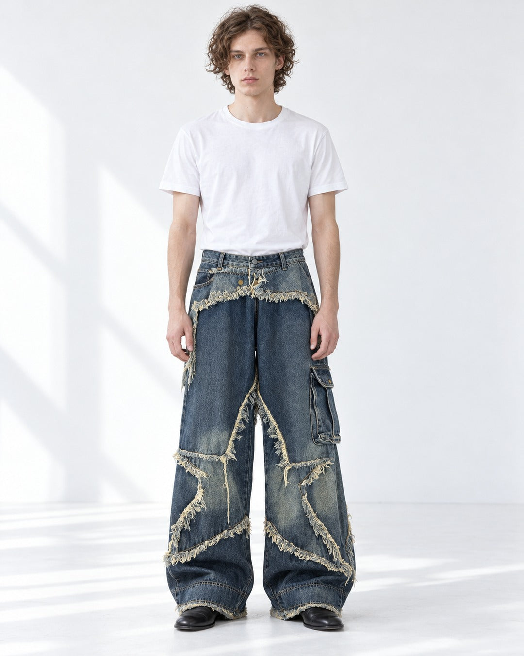 Star Patch Frayed Cargo Wide-Leg Jeans