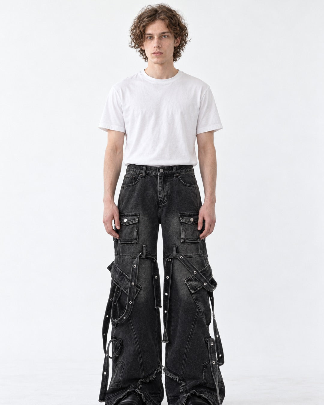 Strap Detail Frayed Hem Jeans