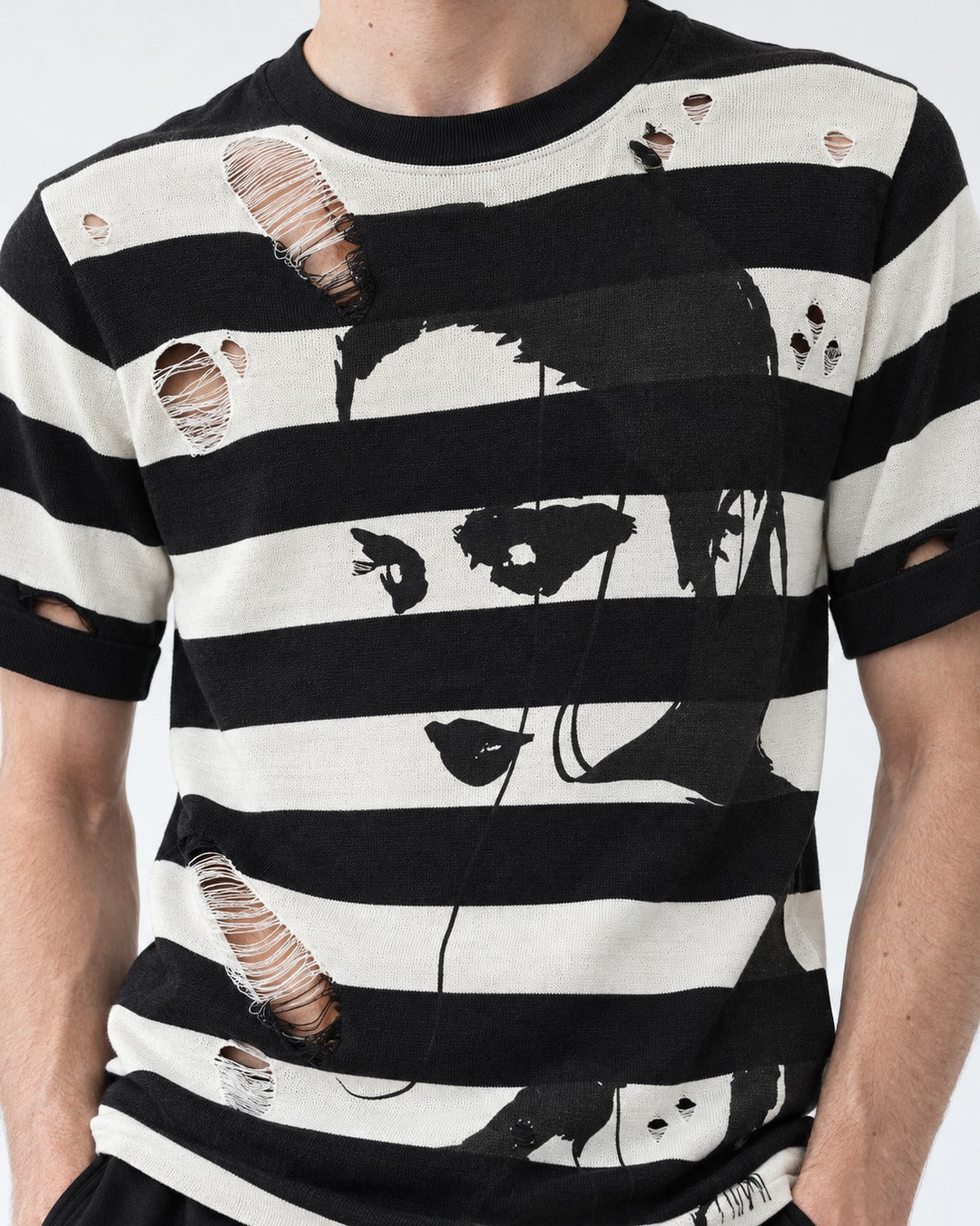 Torn Striped Portrait Print Knit Tee