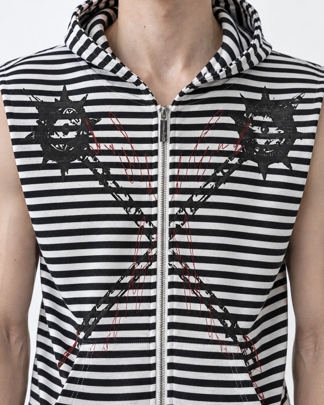 Striped Zip Hooded Vest with Spiked Chain Print
