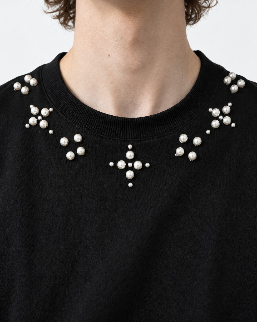 Pearl Flower Neckline T-Shirt