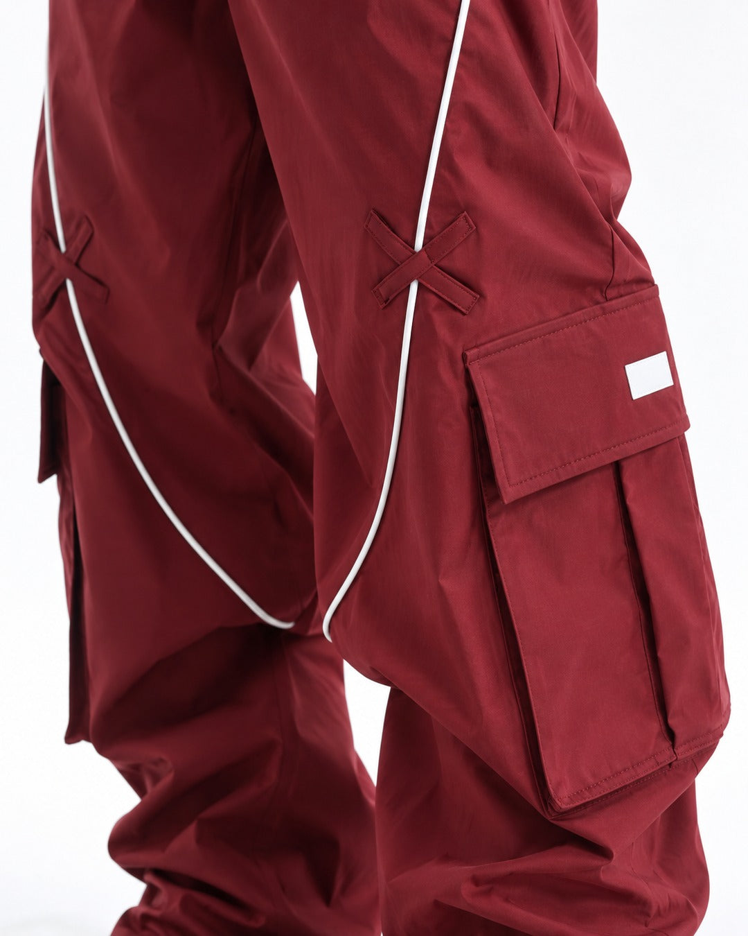 Contrast-Piping Wide-Leg Cargo Pants