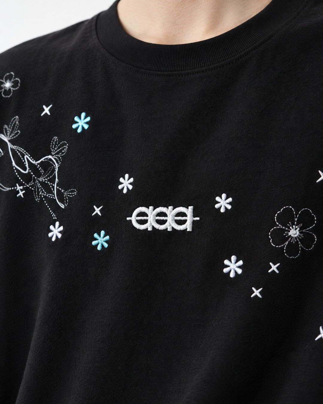 Floral-Embroidered Oversized Tee