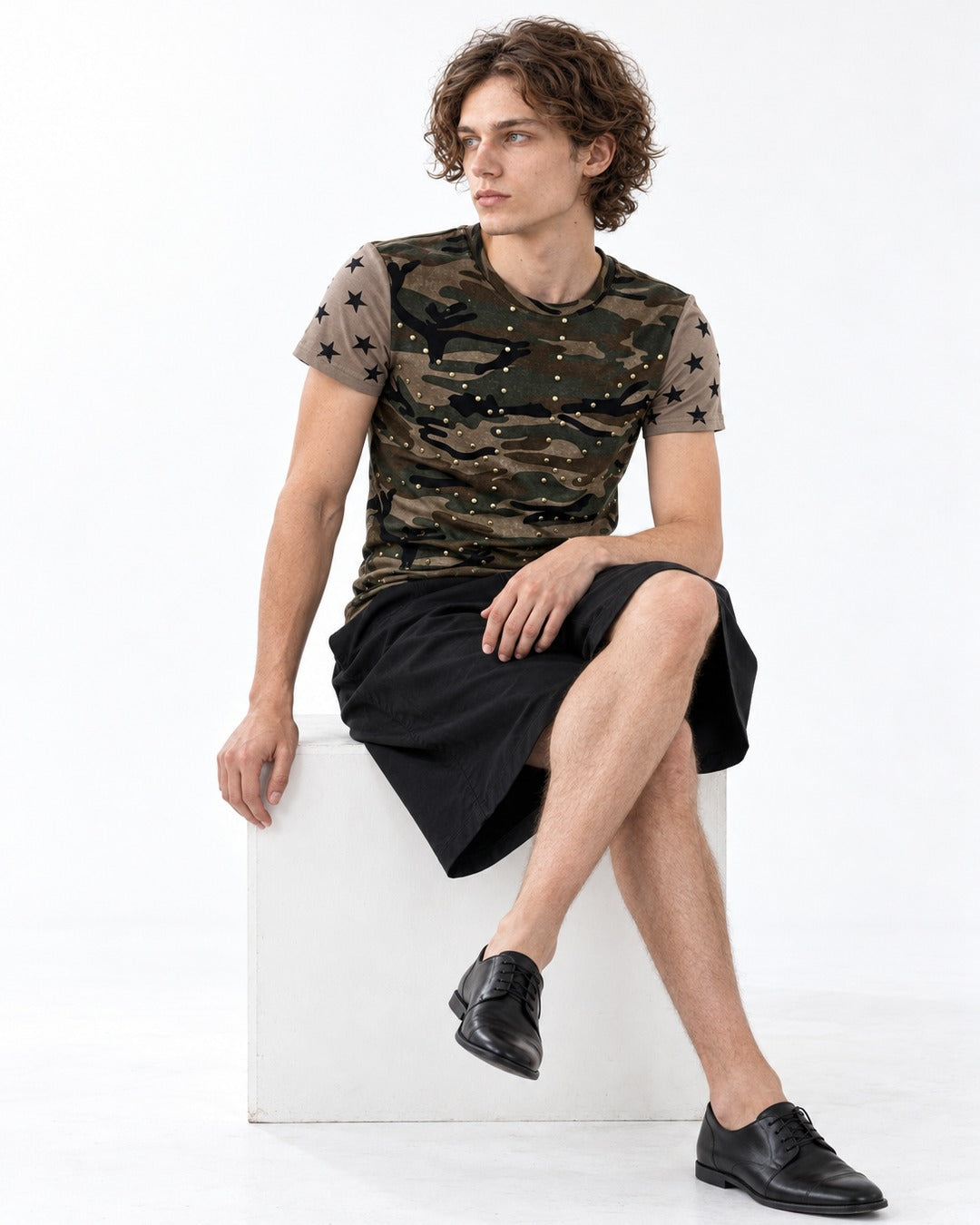 Star Print Camouflage Stud T-Shirt