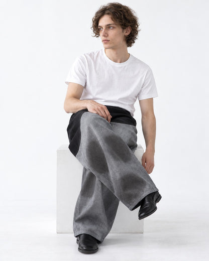 Curved Color-Block Wide-Leg Jeans