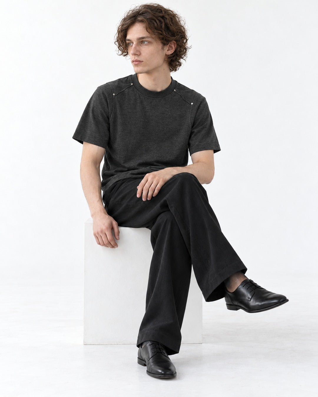 Shoulder Rivet Panel Short Sleeve T-Shirt