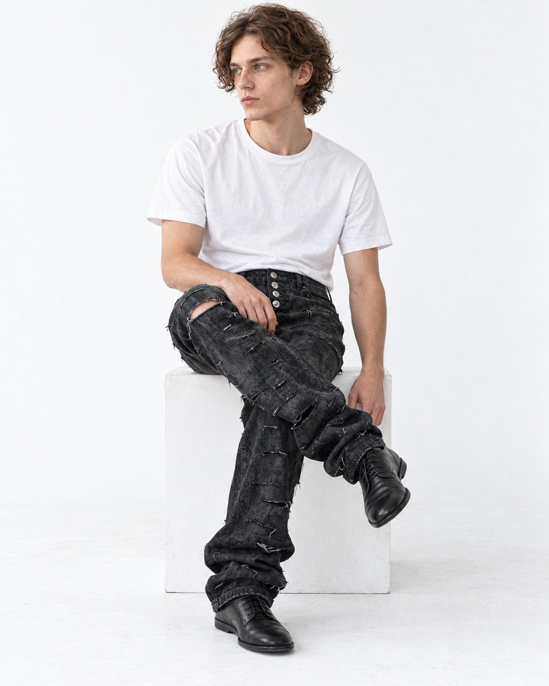 Ripped Patch Straight Jeans