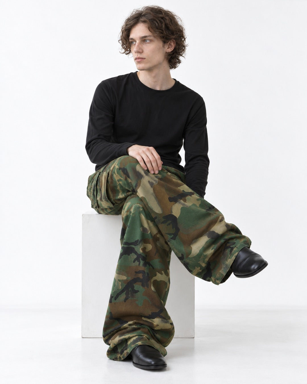 Woodland Camouflage Wide-Leg Cargo Pants
