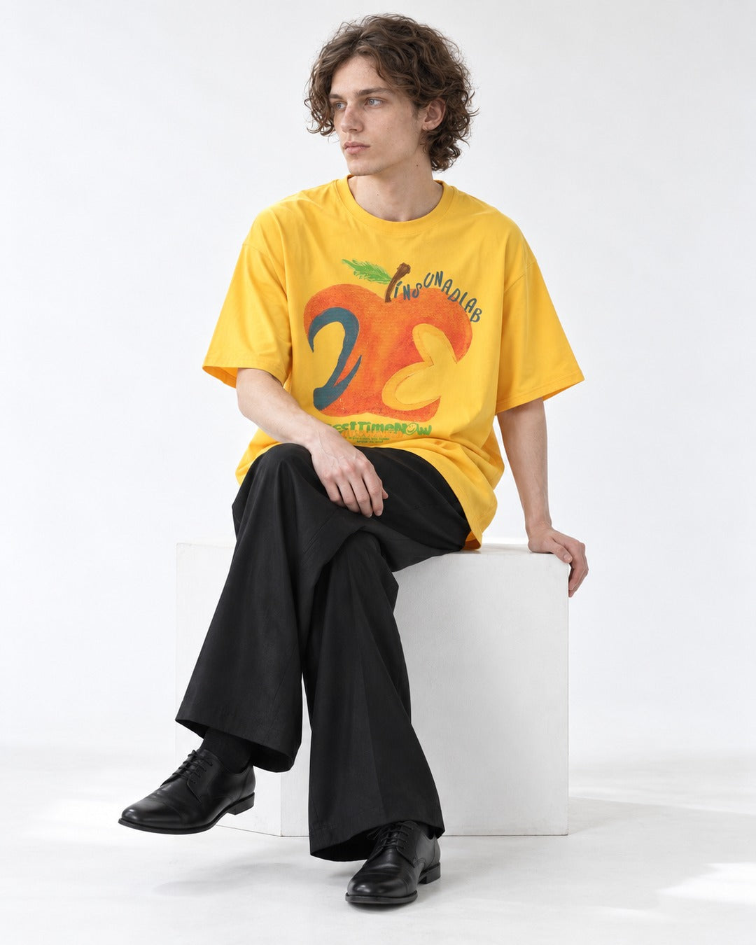 Abstract Apple Print Oversized T-Shirt