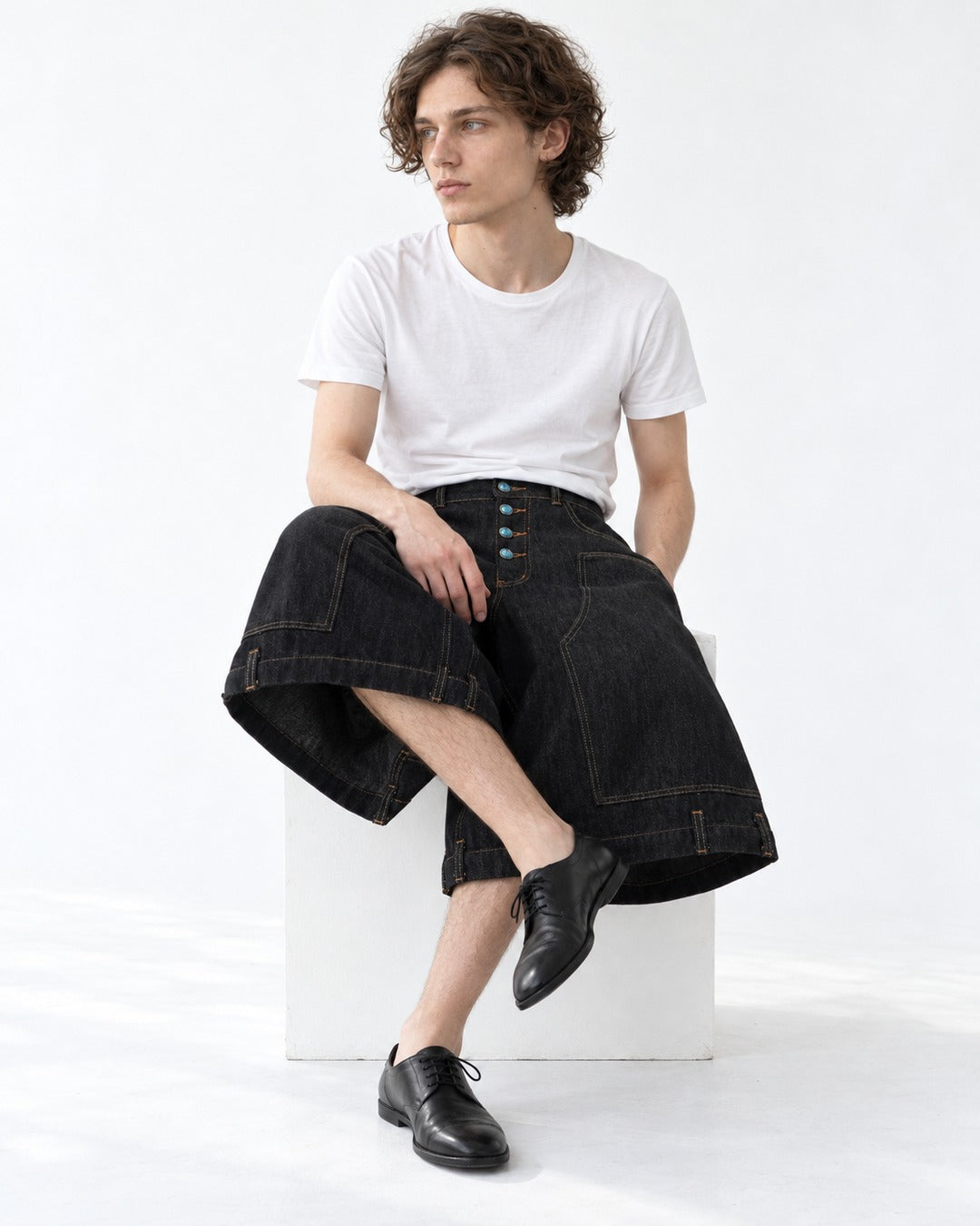Contrast Stitch Button Fly Denim Shorts