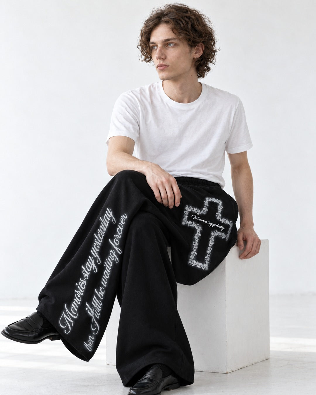 Cross Script Print Wide Sweatpants