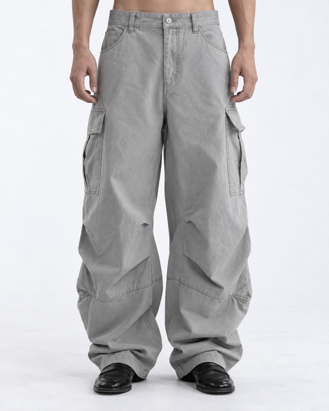 Sleeveless Pocket Shirt and Pleated Cargo Pants Set