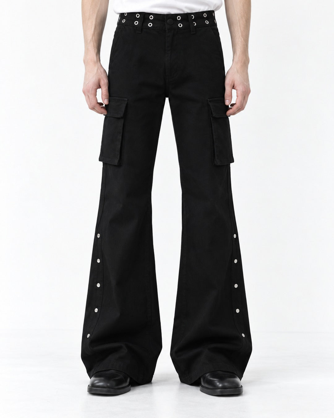 Snap-Trim Flared Cargo Pants
